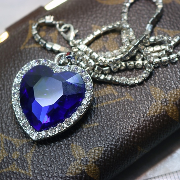 💙💎 “Le Cœur de la Mer” Titanic - “Heart of the Ocean” 925 Silver Necklace 💙💎 - Picture 4 of 14